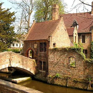 https://guest-house-nuit-blanche.bruges-hotels.info
