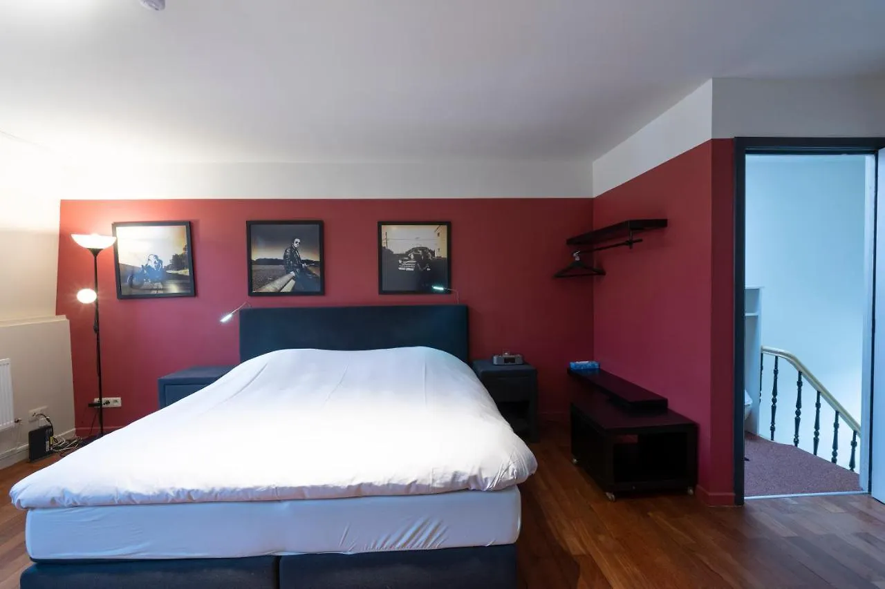 Because The Night City Lodge Antwerp